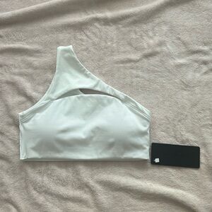 Alphalete Asymmetrical Bra - White, Small